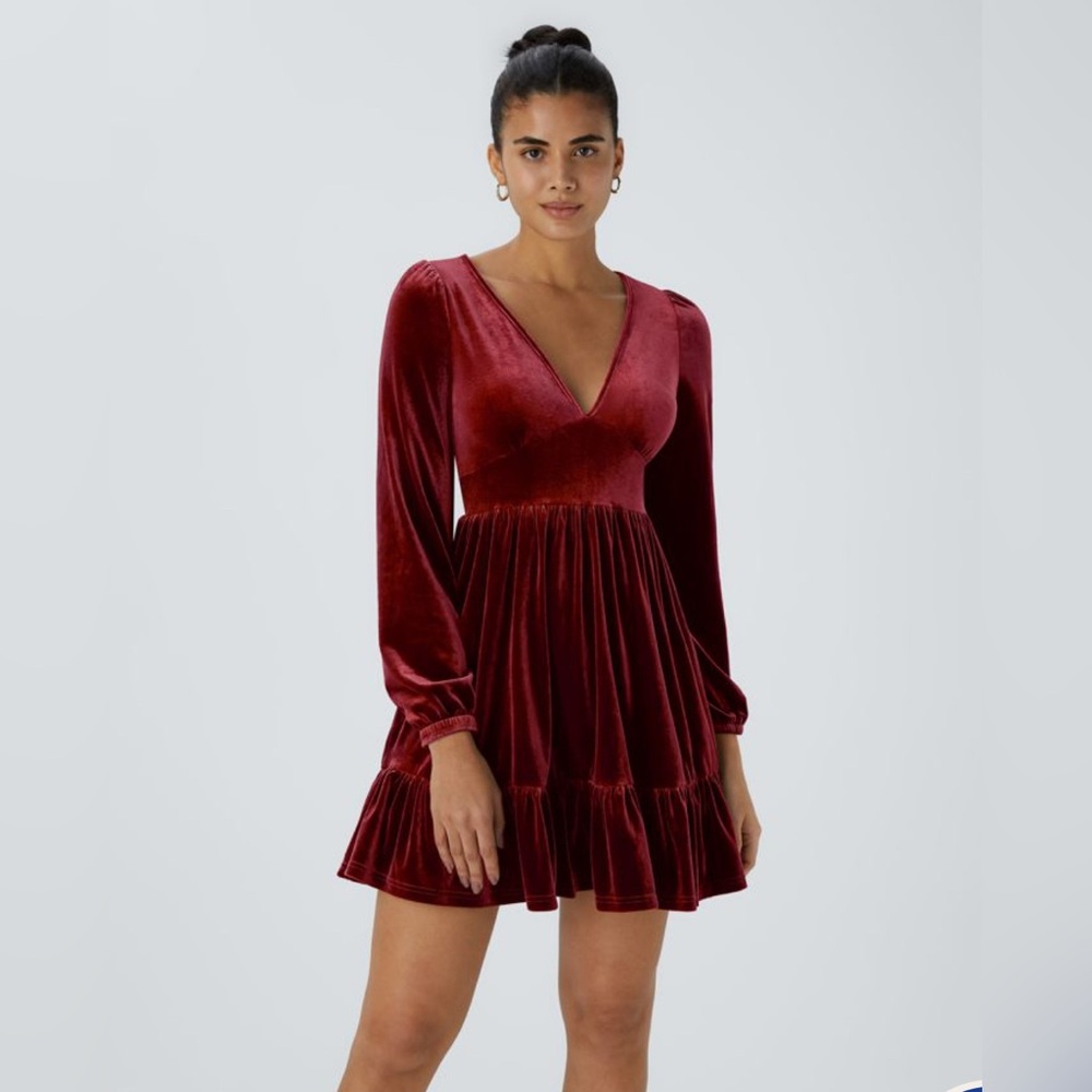 HALARA everyday deep v-neck, long sleeve, ruffle hem, mini dress